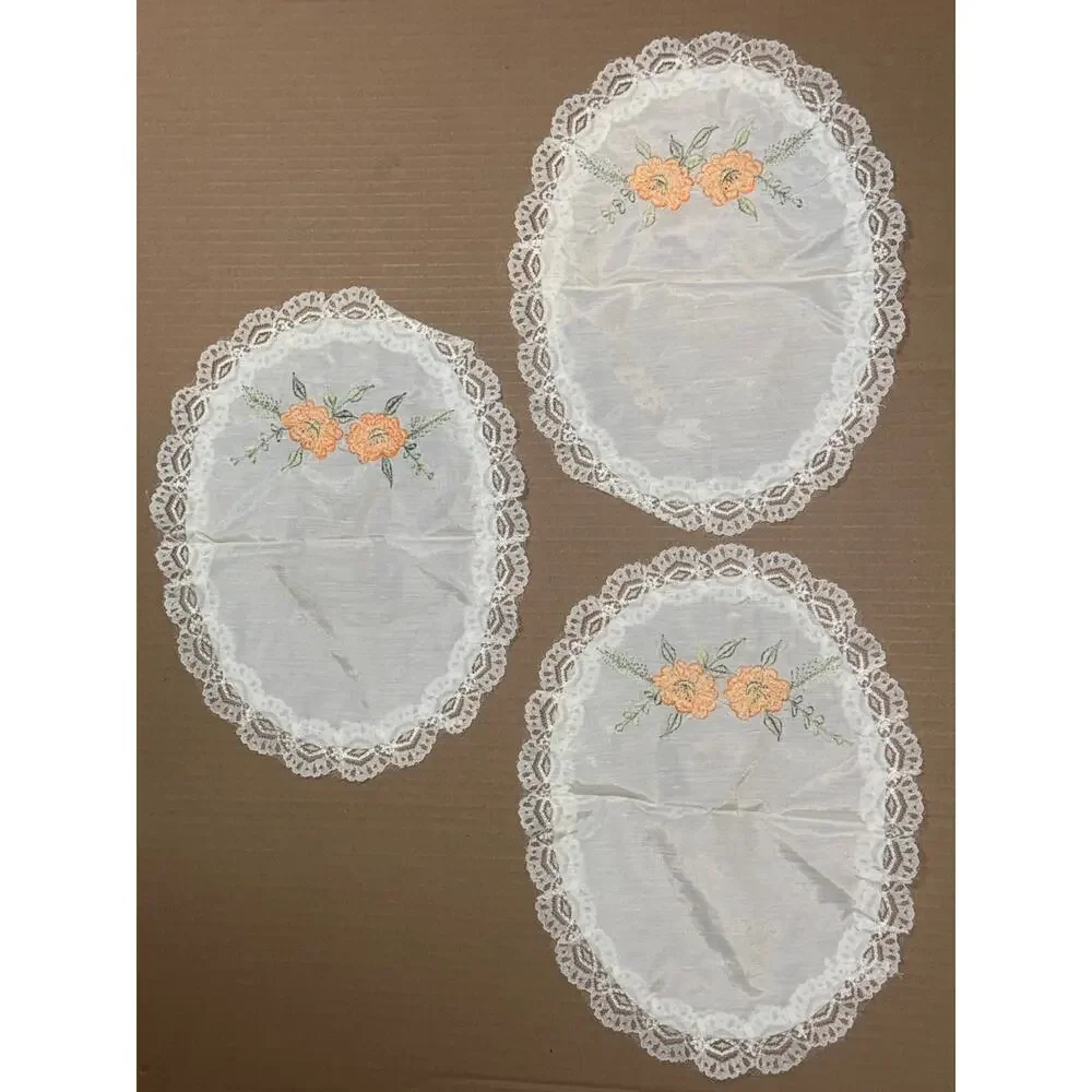 Vintage Lace Embroidered Doily Set of 4 White Orange Flower Cottage Romantic